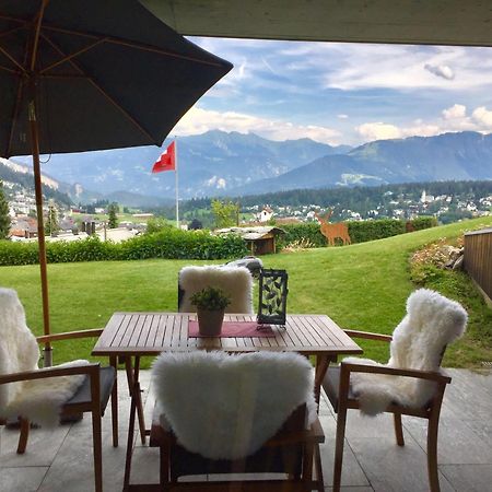 Casa Admisa, Spektakulaere Aussicht, Ski In And Out, Hochwertige Einrichtung, Valserstein Und Eiche Flims Exterior foto